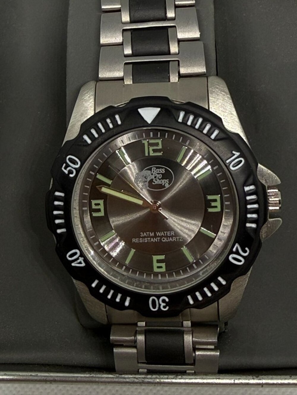 Bass Pro Shops Men's 43.5mm Silver Black Field Watch Rotating Bezel Date Quartz